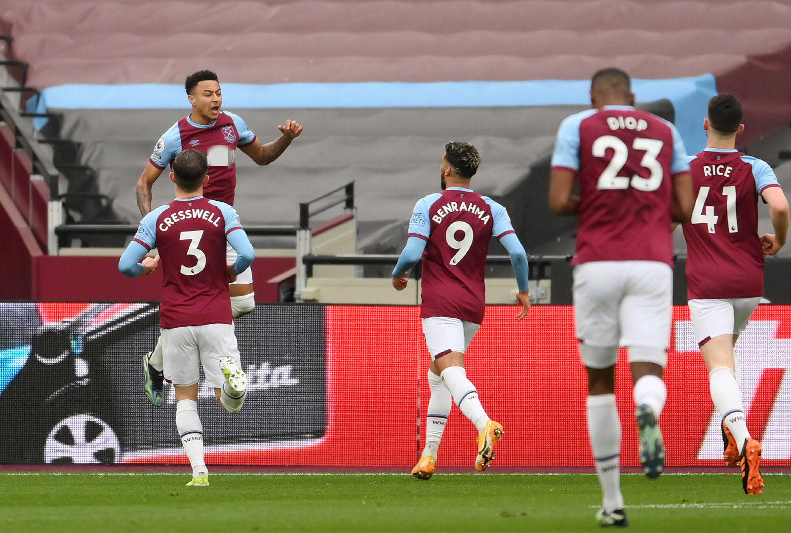 他不仅完成 他不仅完成